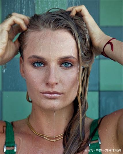 压力之下保 压力之下保