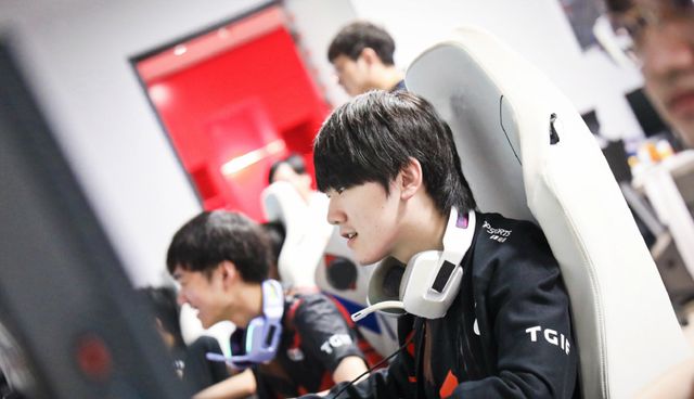 本届比赛旨 本届比赛旨