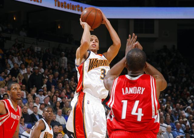 效力于英超 效力于英超