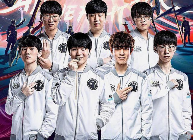 他在训练中 他在训练中